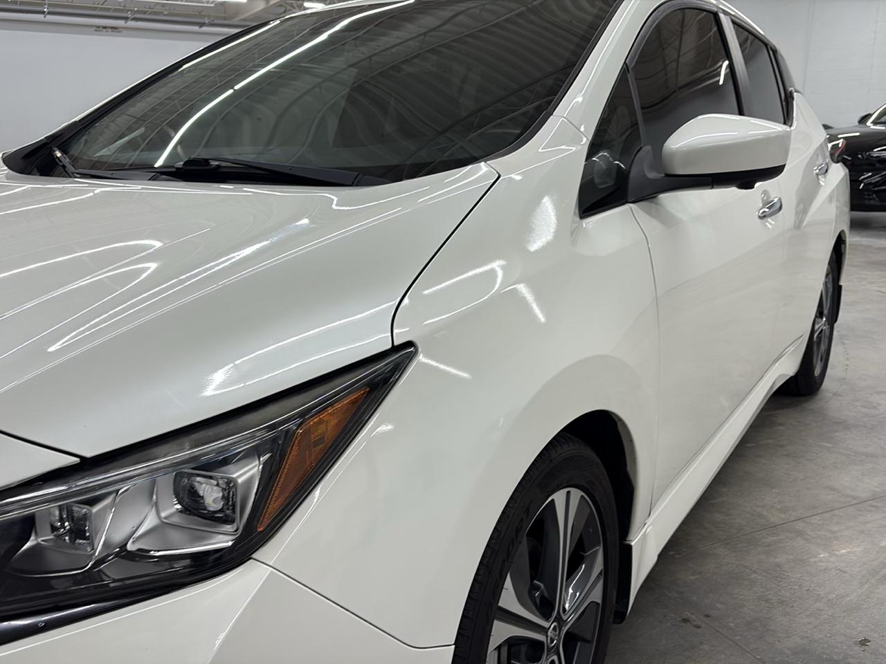 Nissan Leaf SV Hatchback 2020