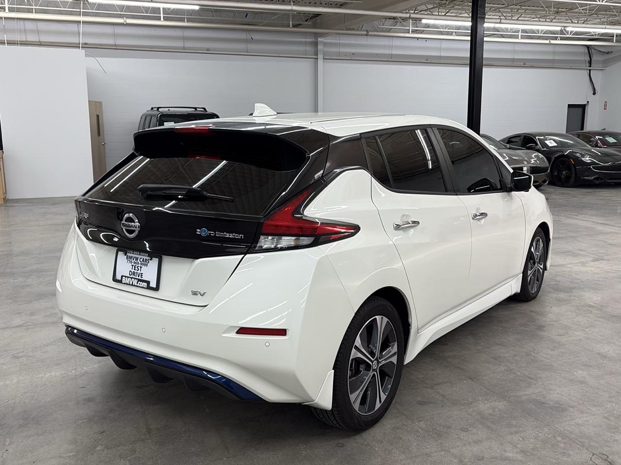 Nissan Leaf SV Hatchback 2020