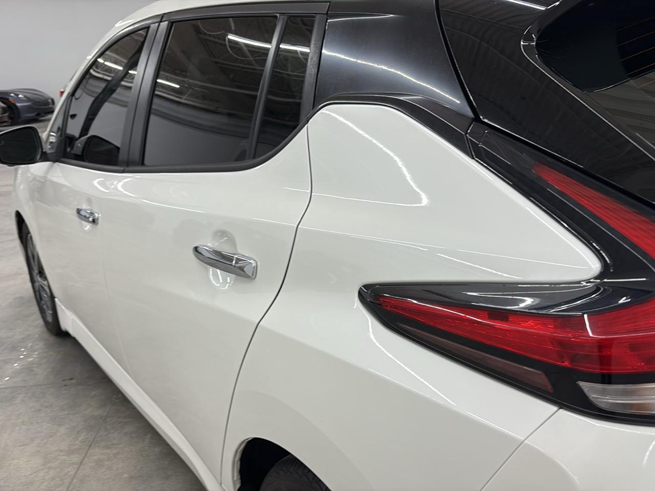 Nissan Leaf SV Hatchback 2020