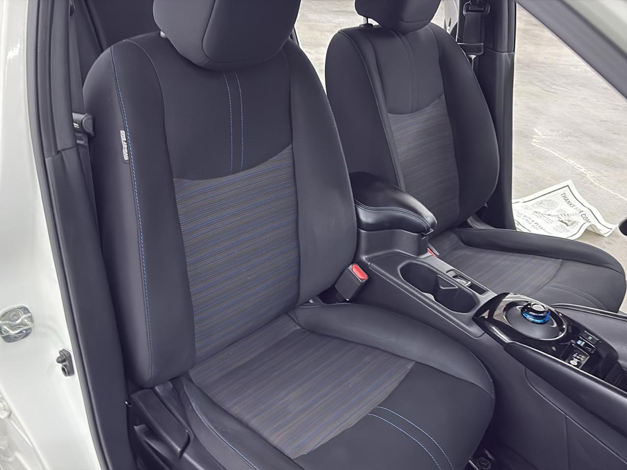 Nissan Leaf SV Hatchback 2020