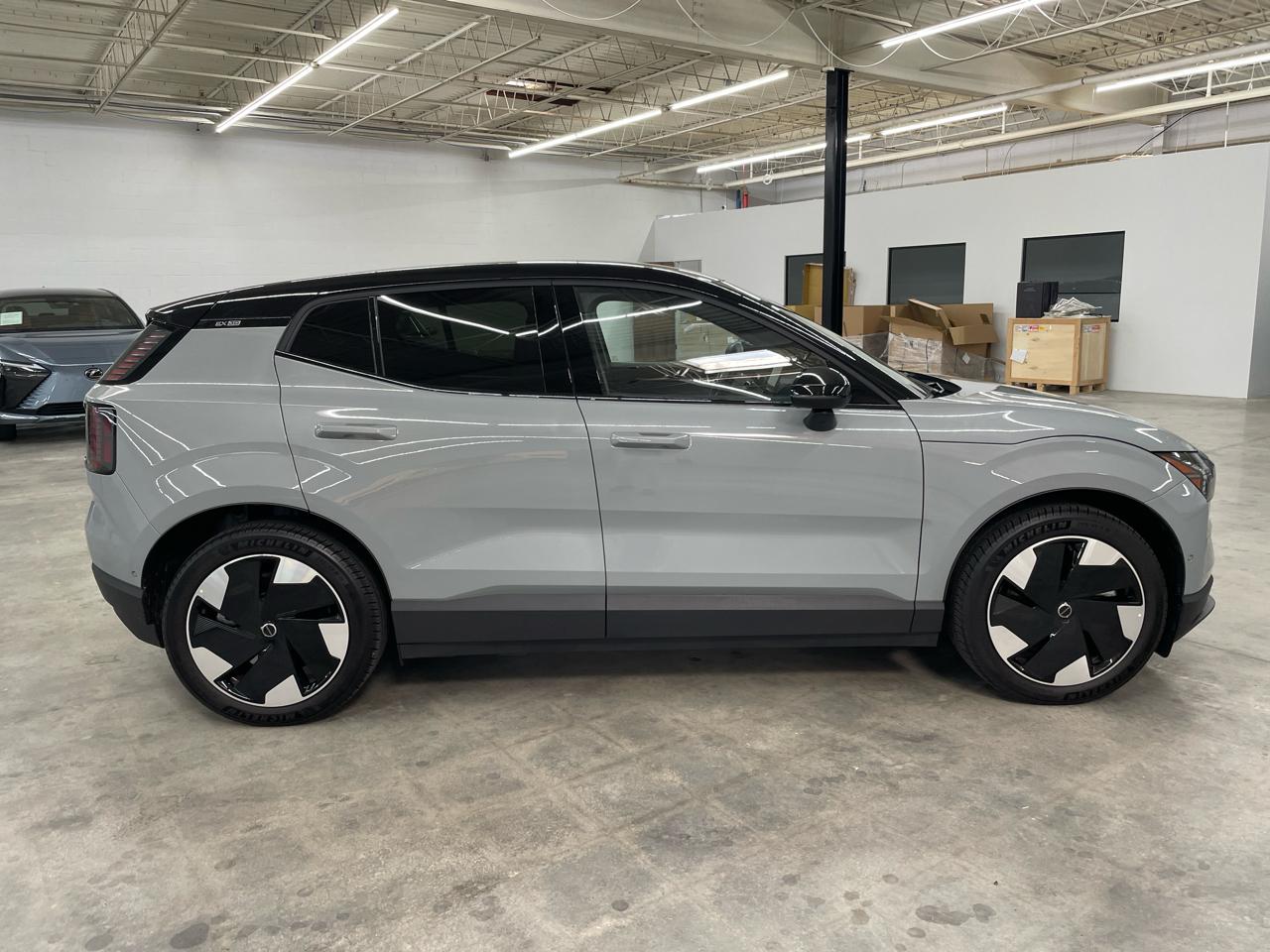 Volvo EX30 Twin Motor AWD Ultra 2025
