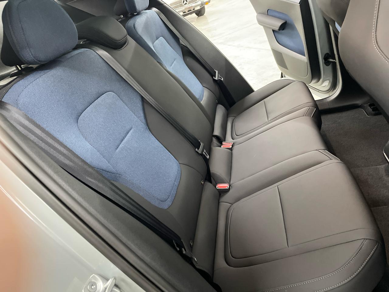 Volvo EX30 Twin Motor AWD Ultra 2025