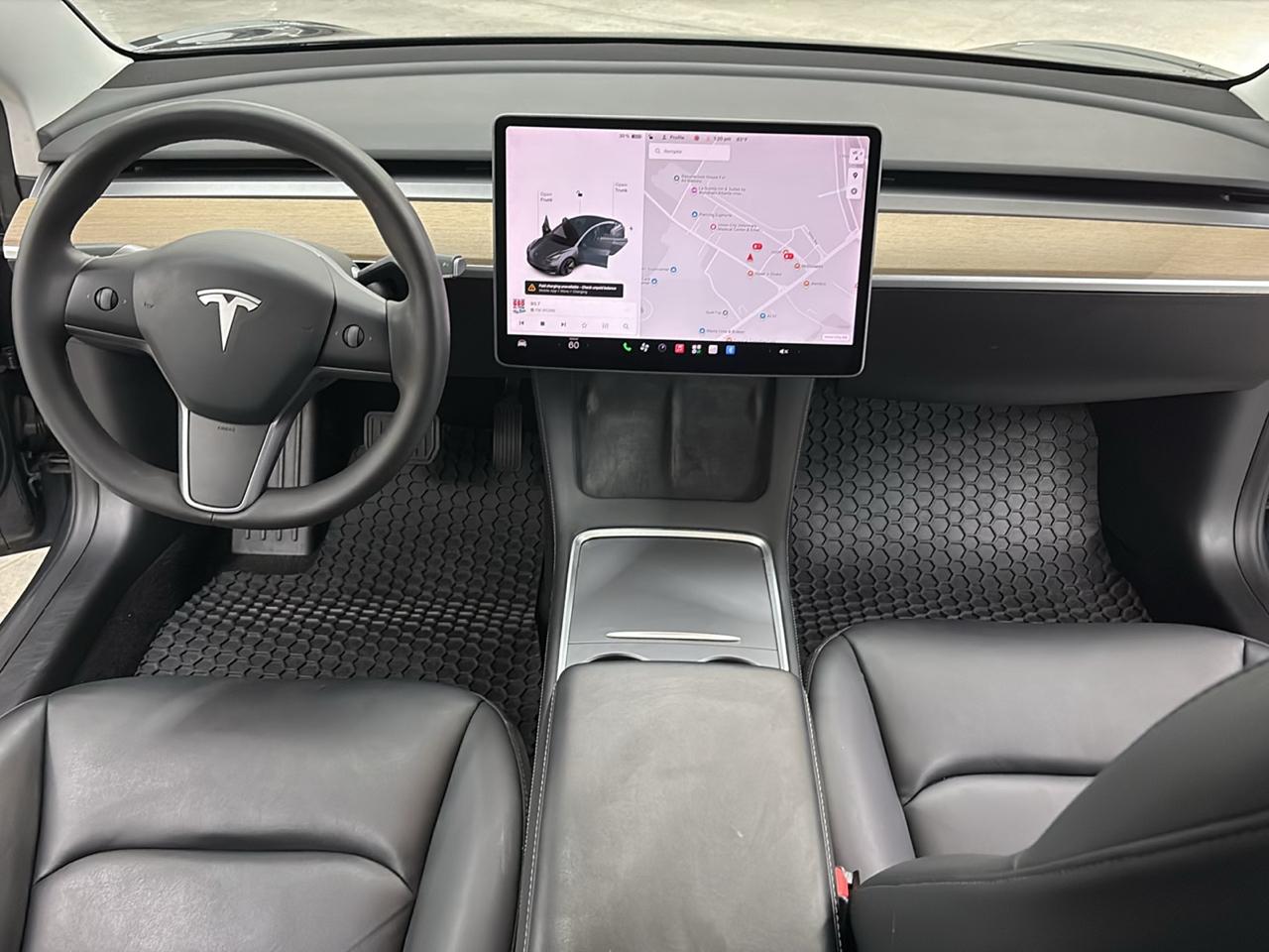 Tesla Model 3 Standard Range Plus RWD 2021
