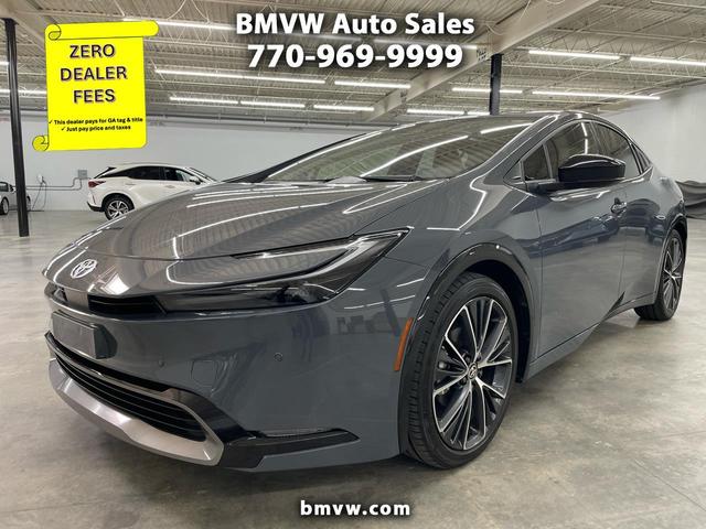 Gray 2024 Toyota Prius Hatchback Front-Wheel Drive Automatic