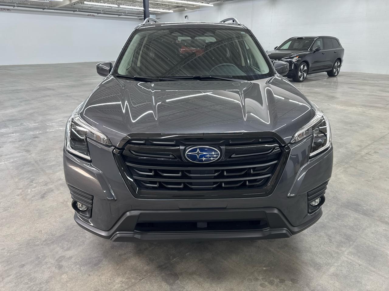 Subaru Forester Premium AWD 2024