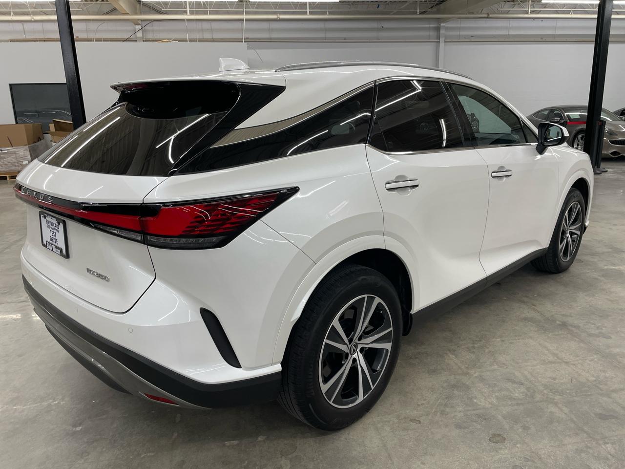 Lexus RX RX 350 FWD 2025