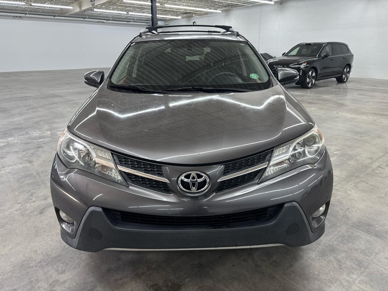 Toyota RAV4 AWD 4dr Limited (Natl) 2013