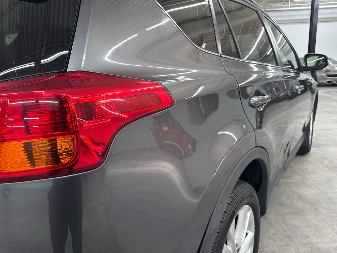 Toyota RAV4 AWD 4dr Limited (Natl) 2013