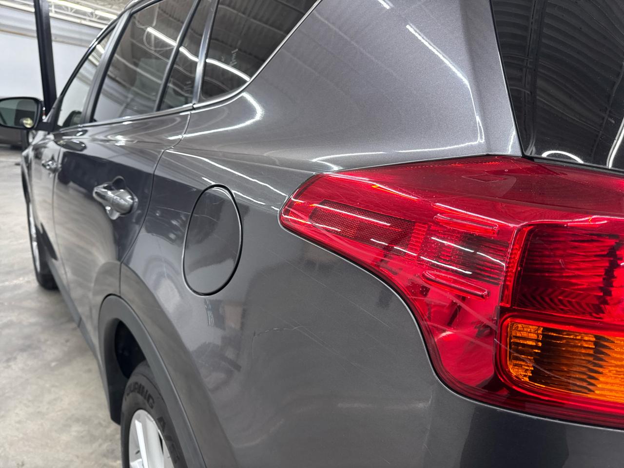 Toyota RAV4 AWD 4dr Limited (Natl) 2013