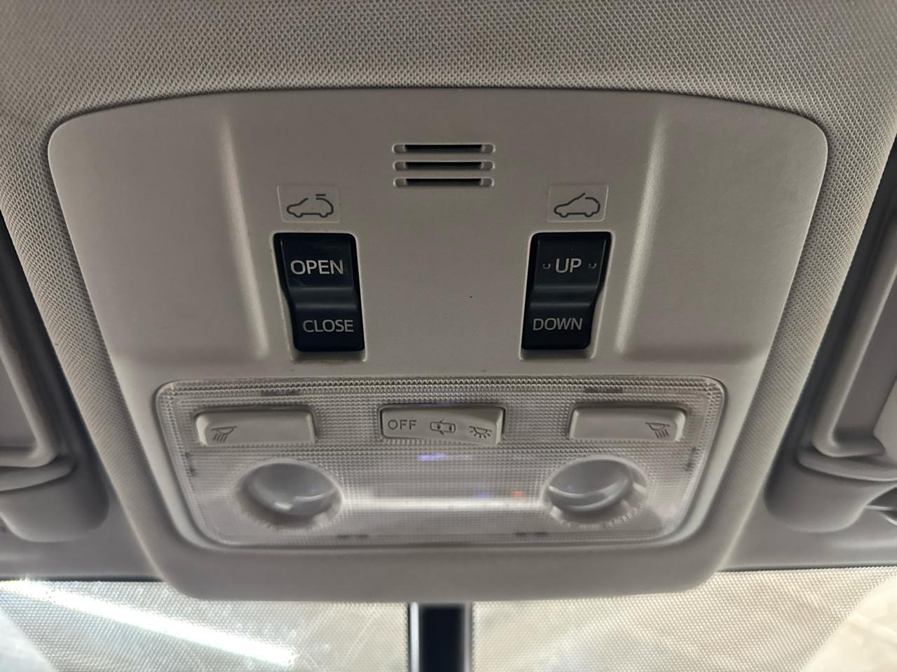 Toyota RAV4 AWD 4dr Limited (Natl) 2013