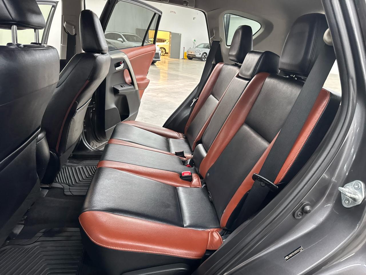 Toyota RAV4 AWD 4dr Limited (Natl) 2013