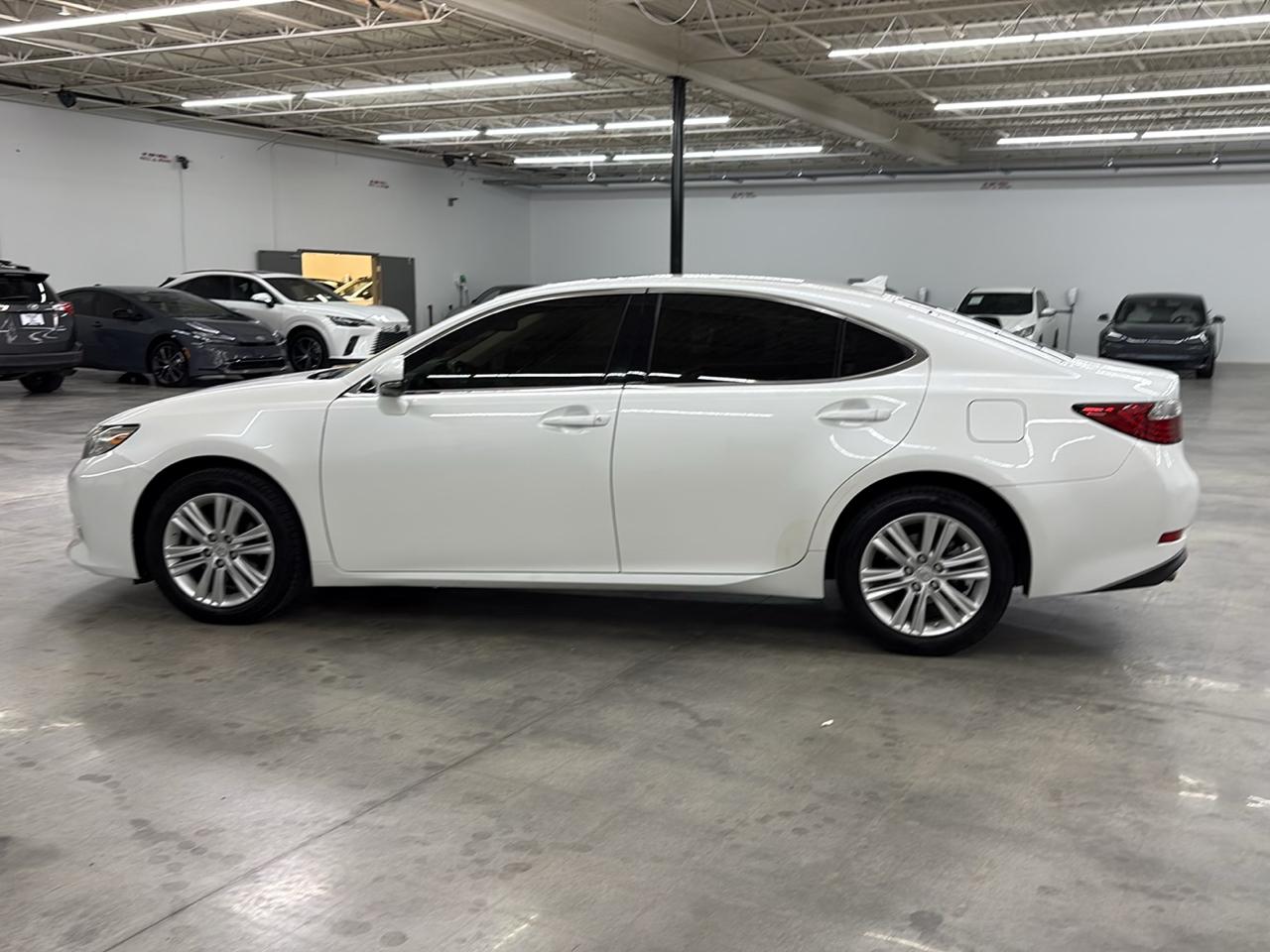 Lexus ES 350 4dr Sdn 2014