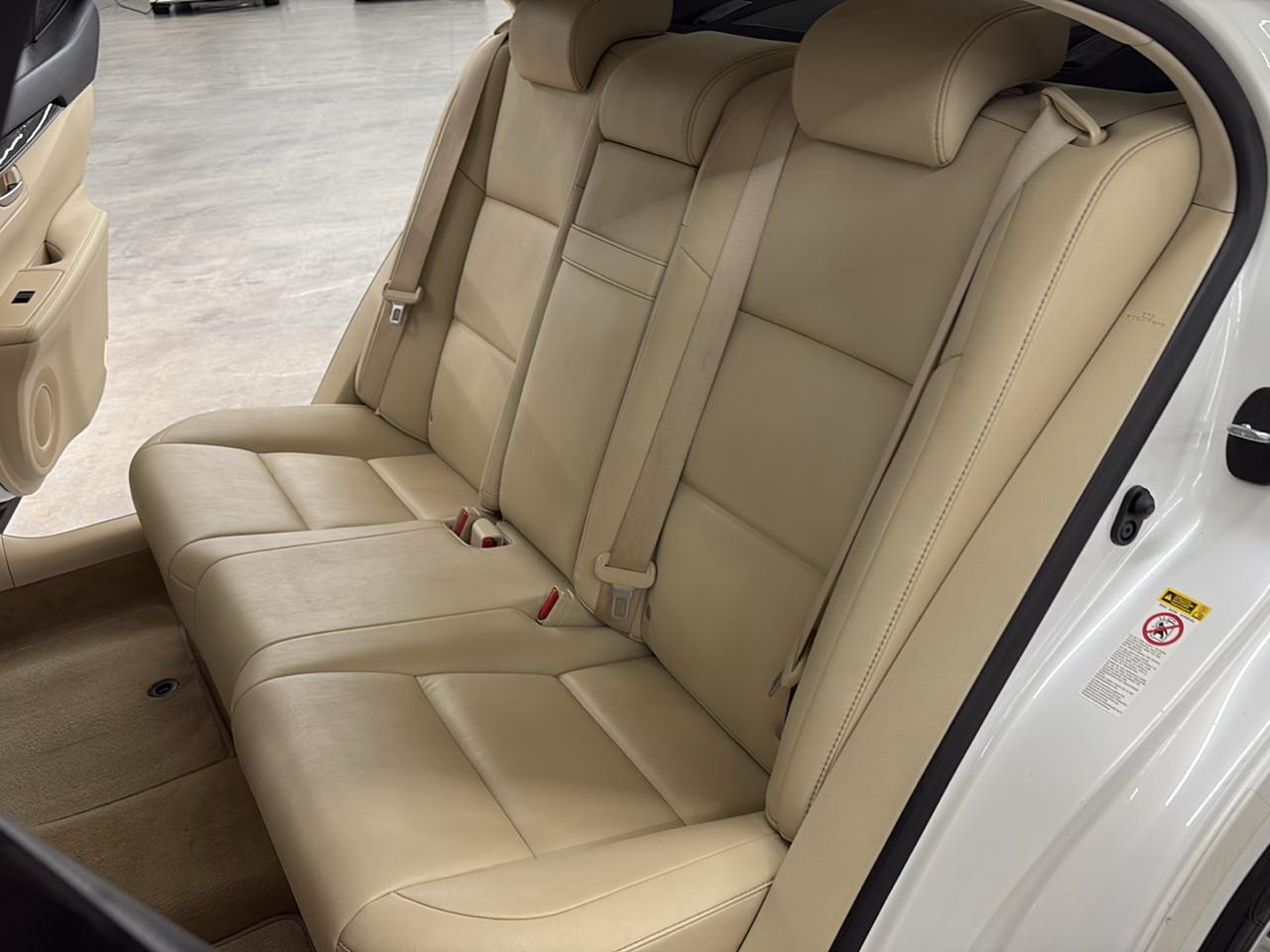 Lexus ES 350 4dr Sdn 2014