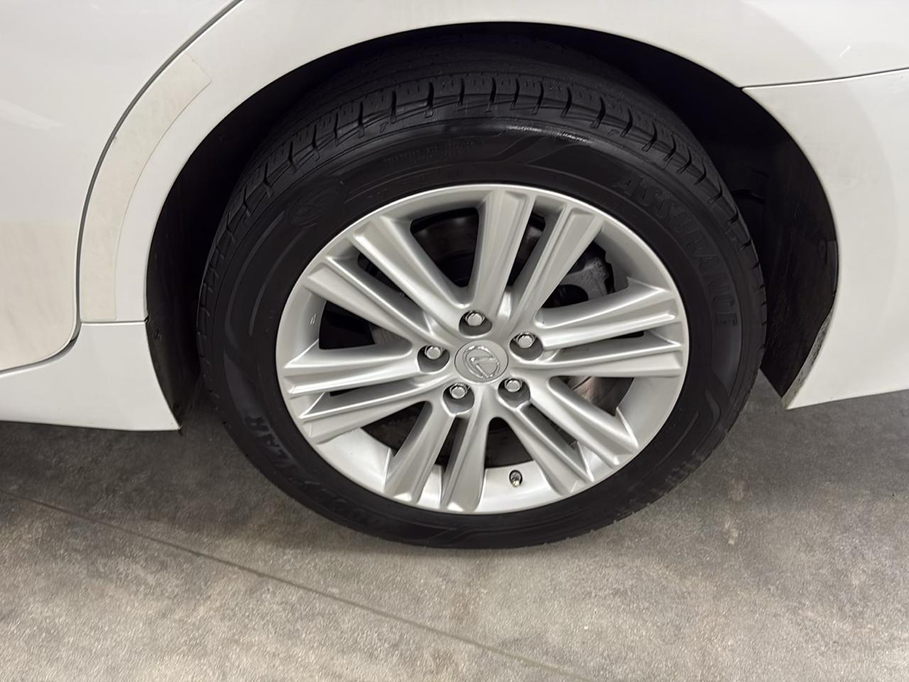 Lexus ES 350 4dr Sdn 2014