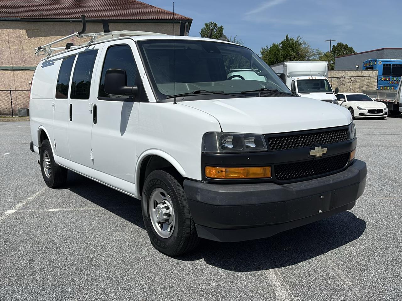Chevrolet Express Cargo Van RWD 2500 135" 2020