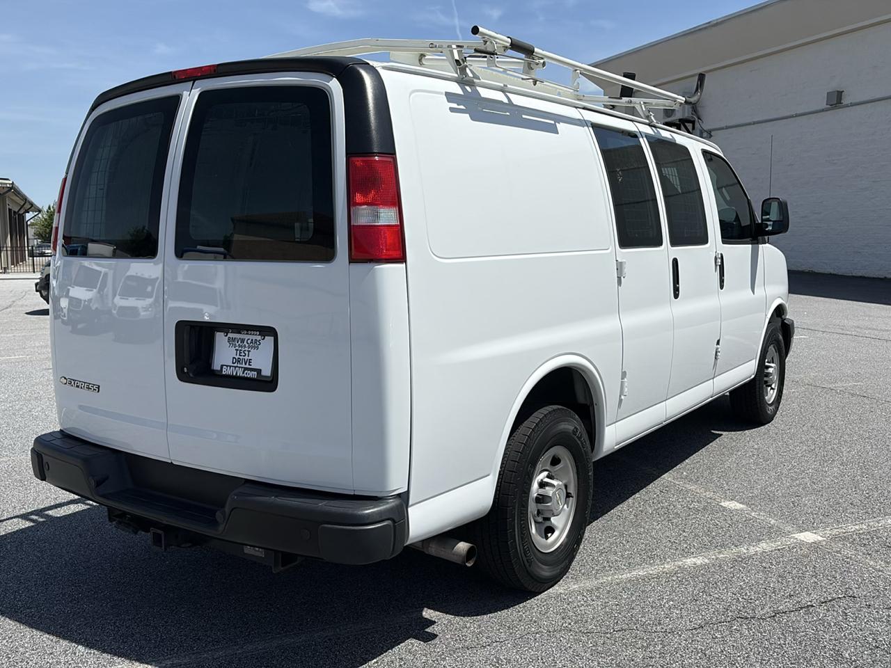 Chevrolet Express Cargo Van RWD 2500 135" 2020