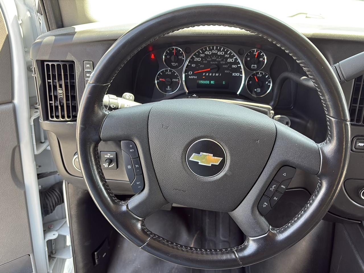 Chevrolet Express Cargo Van RWD 2500 135" 2020