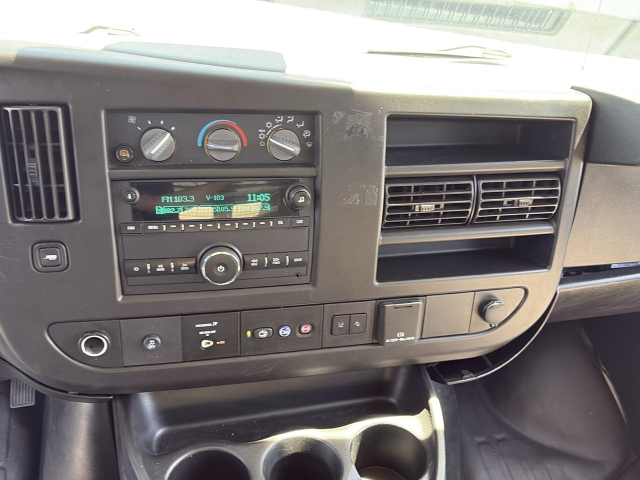 Chevrolet Express Cargo Van RWD 2500 135" 2020