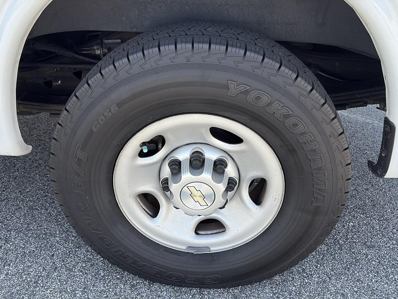 Chevrolet Express Cargo Van RWD 2500 135" 2020