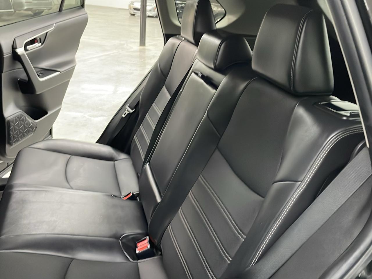 Toyota RAV4 Hybrid Limited AWD (Natl) 2023