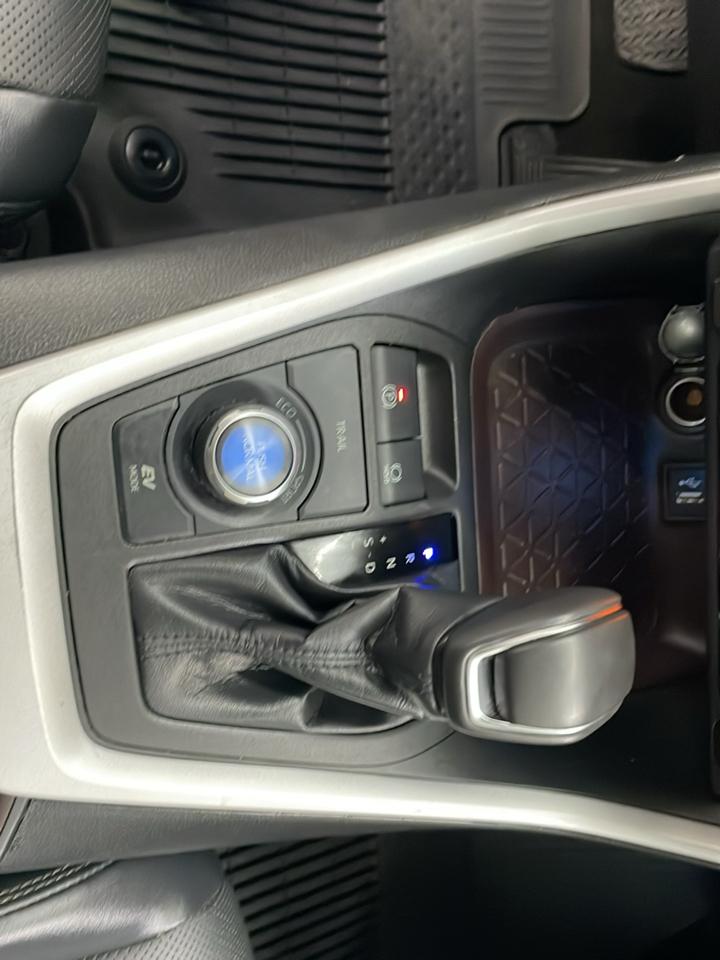Toyota RAV4 Hybrid Limited AWD (Natl) 2023