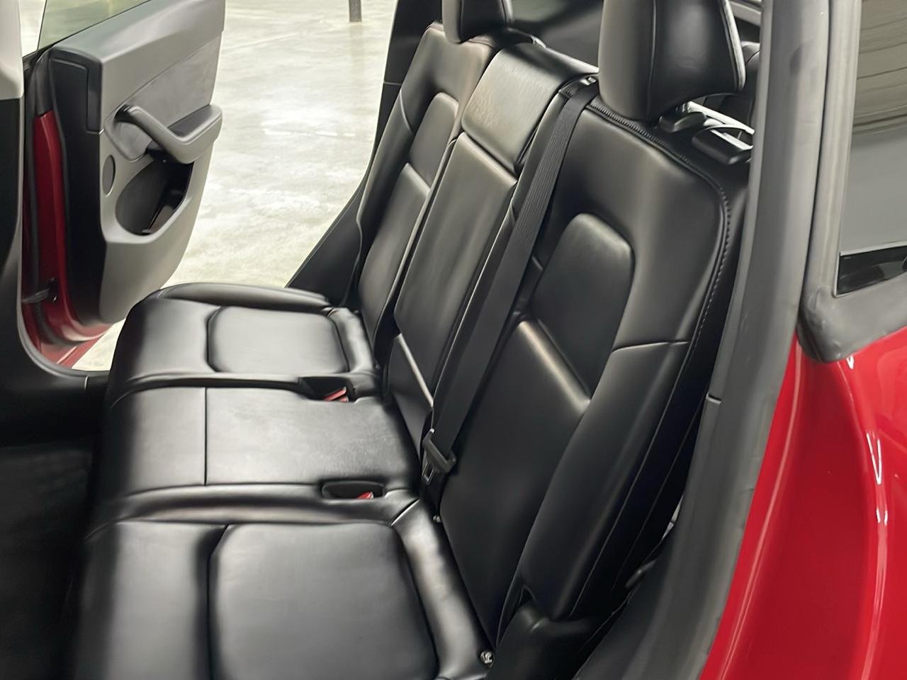 Tesla Model Y Long Range AWD 2023