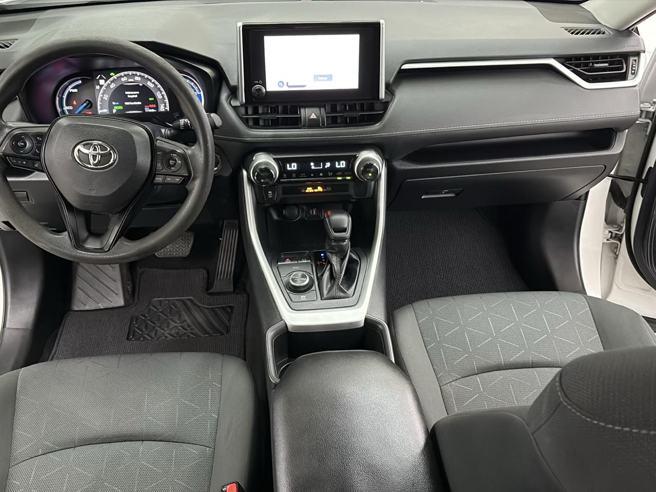 Toyota RAV4 Hybrid XLE AWD (Natl) 2023
