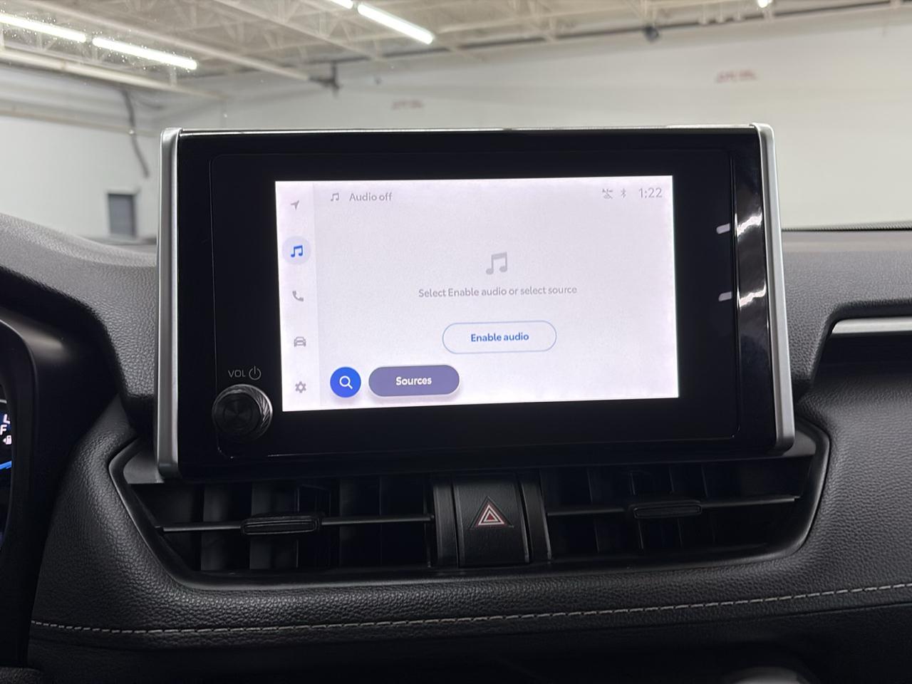 Toyota RAV4 Hybrid XLE AWD (Natl) 2023