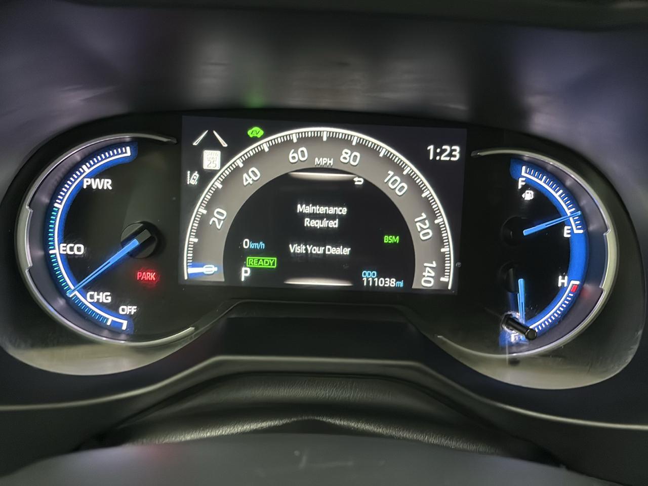 Toyota RAV4 Hybrid XLE AWD (Natl) 2023
