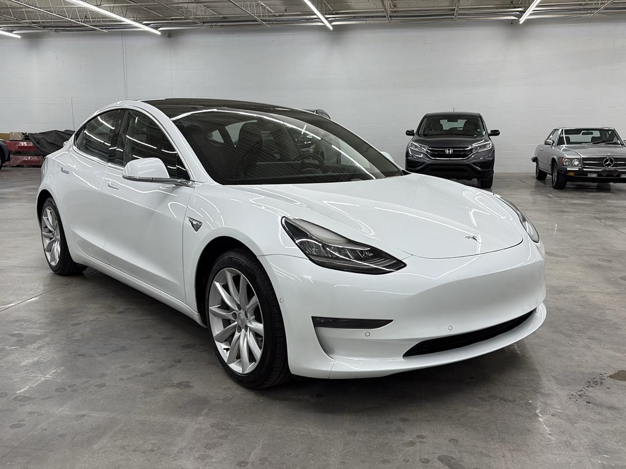 Tesla Model 3 Long Range Battery AWD 2018