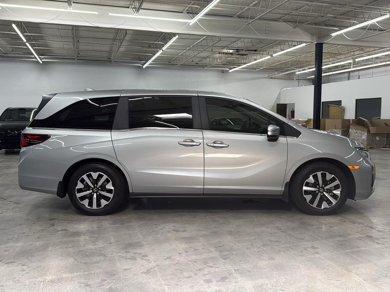 Honda Odyssey EX-L Auto 2025