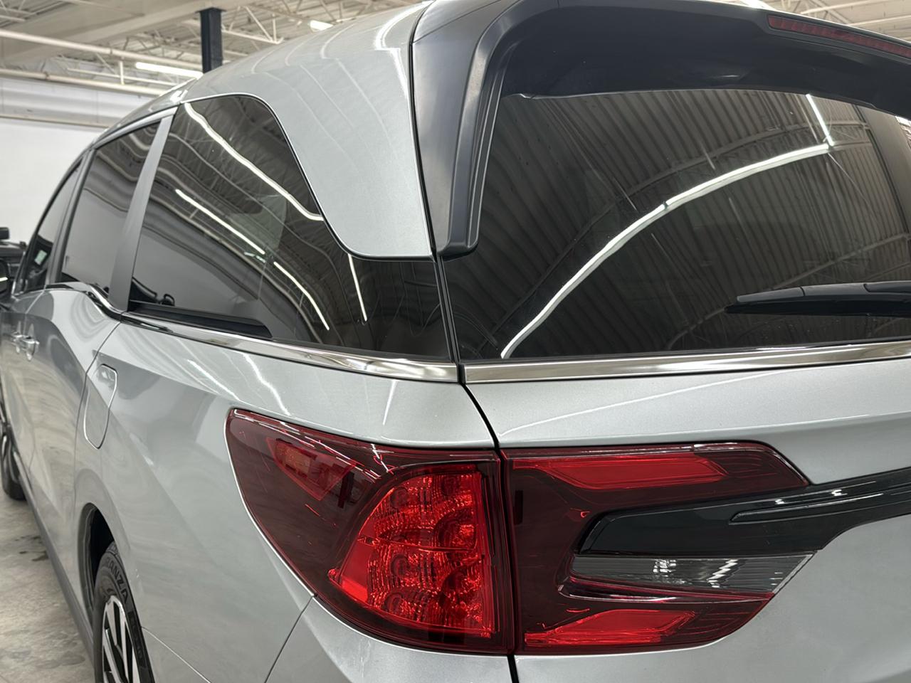 Honda Odyssey EX-L Auto 2025