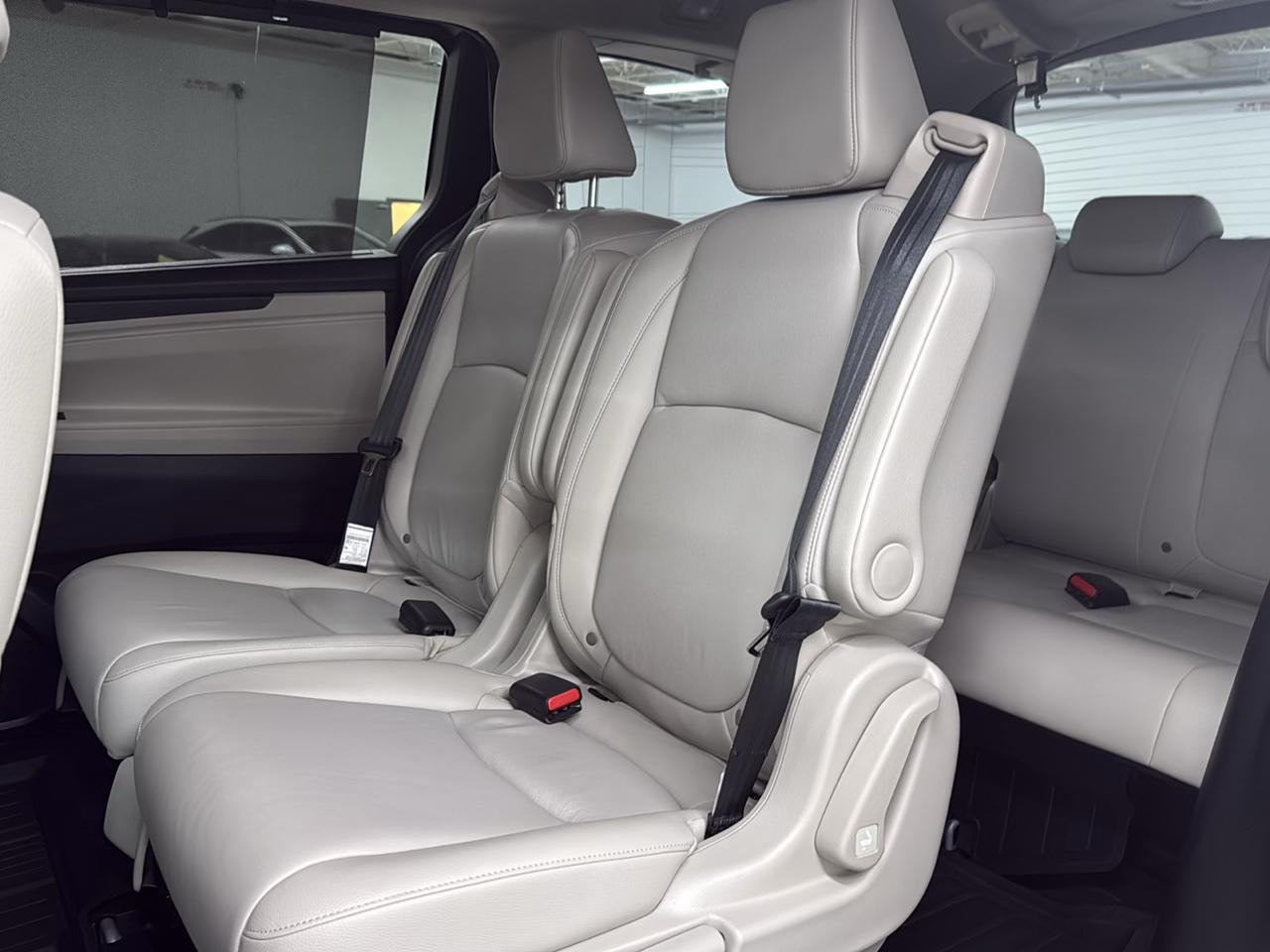 Honda Odyssey EX-L Auto 2025