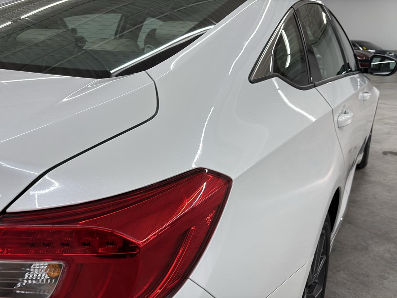 Honda Accord Sedan EX-L 1.5T CVT 2021