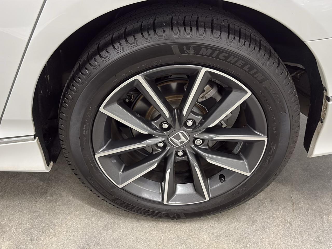 Honda Accord Sedan EX-L 1.5T CVT 2021