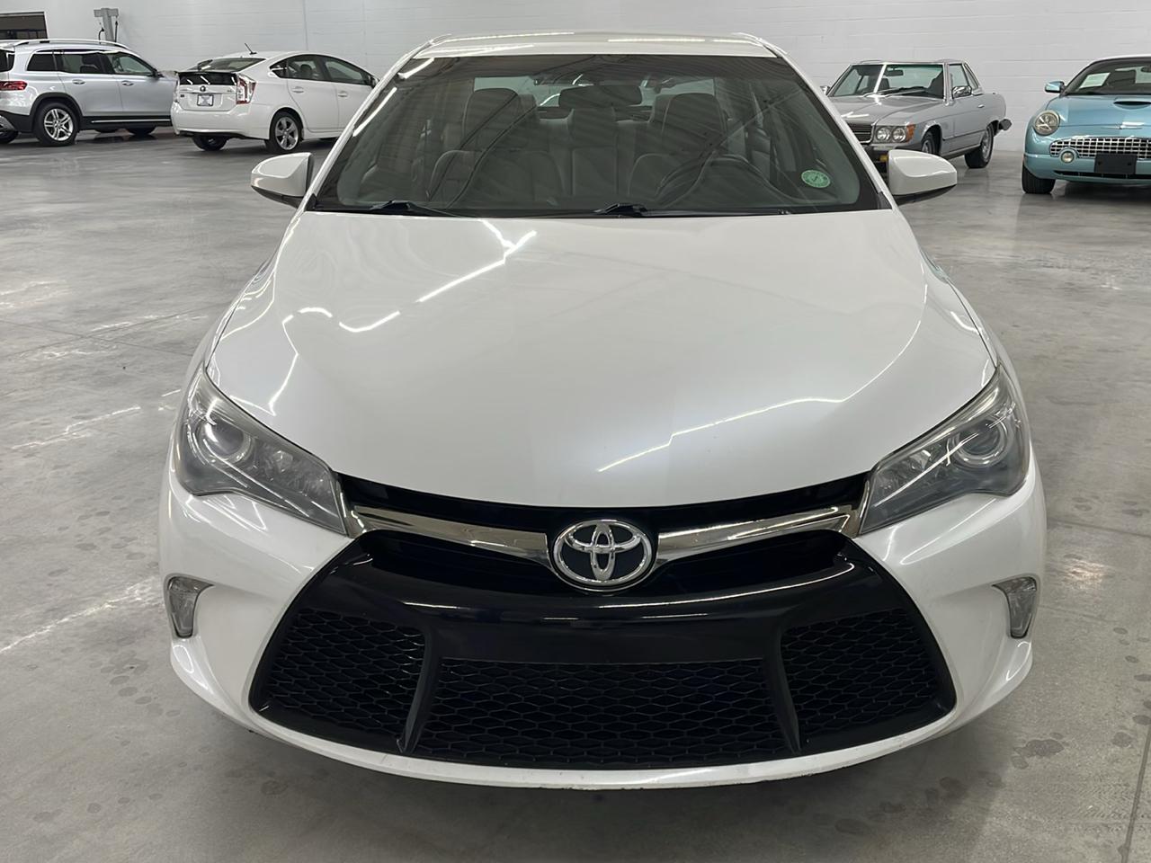 Toyota Camry 4dr Sdn I4 Auto XSE (Natl) 2015