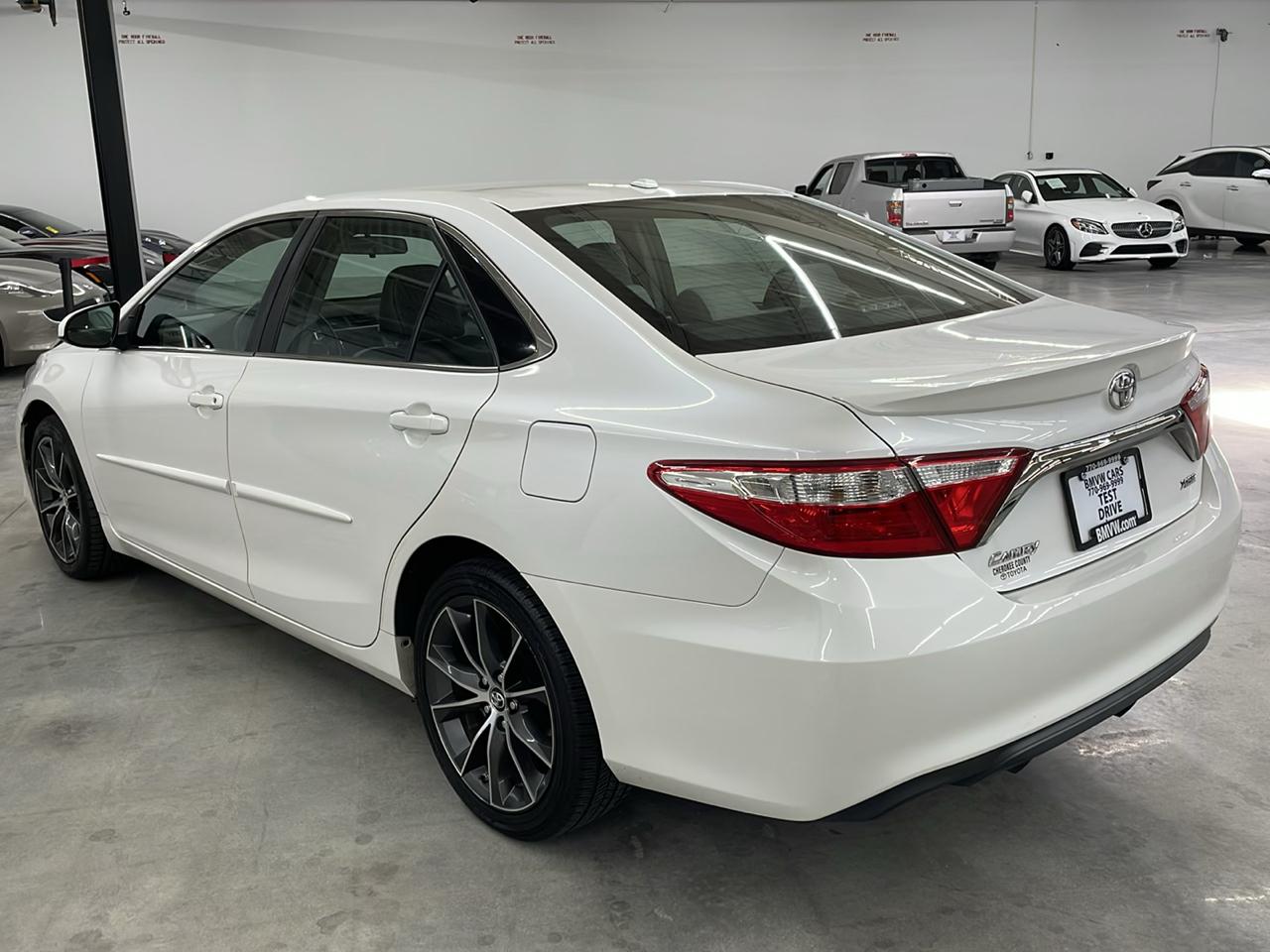 Toyota Camry 4dr Sdn I4 Auto XSE (Natl) 2015