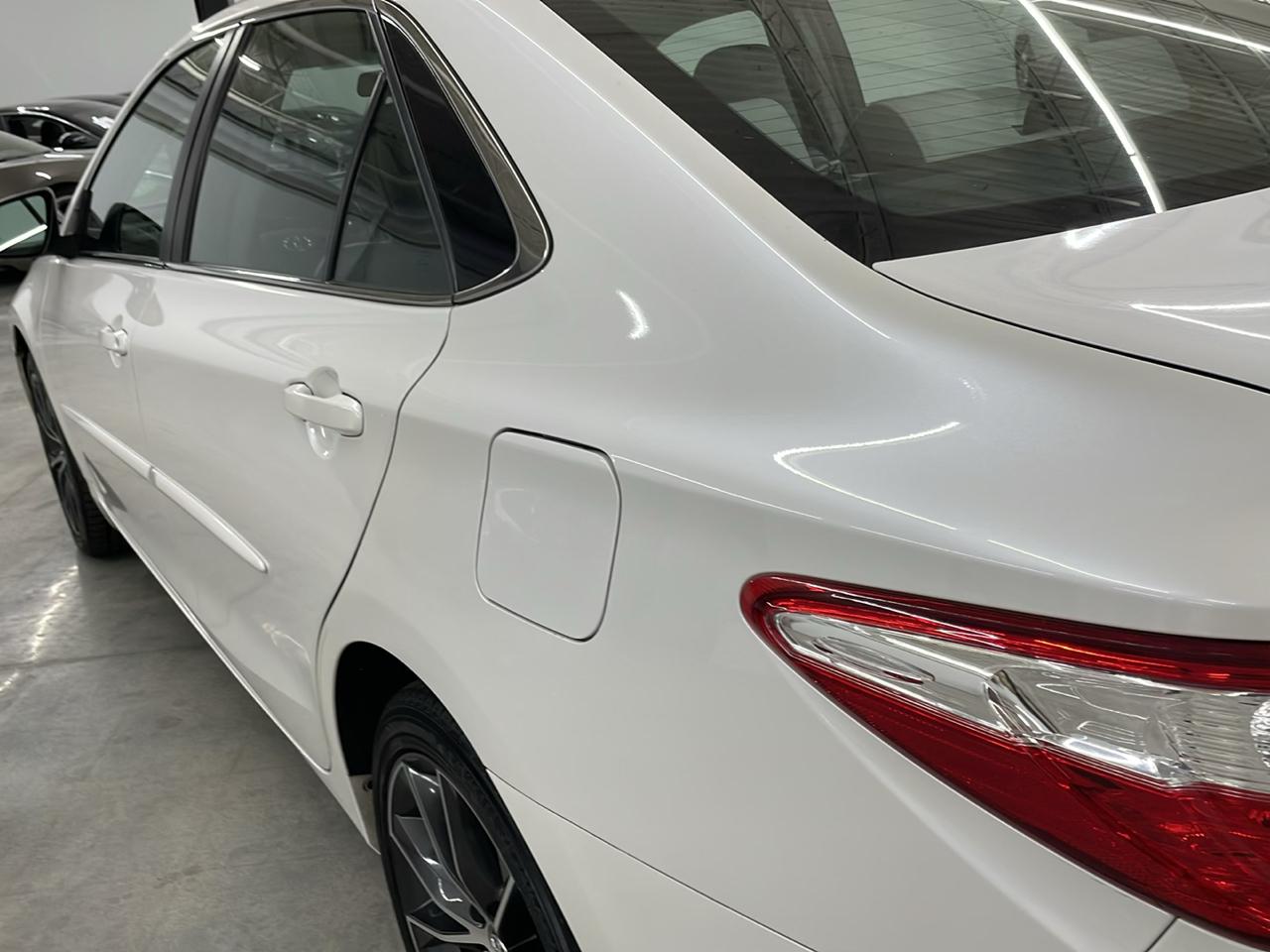 Toyota Camry 4dr Sdn I4 Auto XSE (Natl) 2015