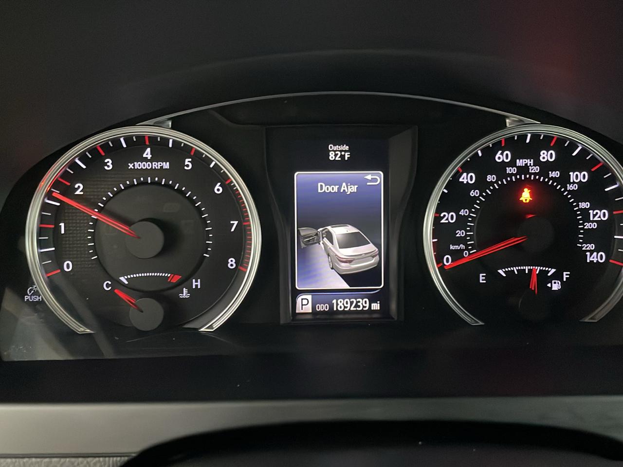 Toyota Camry 4dr Sdn I4 Auto XSE (Natl) 2015