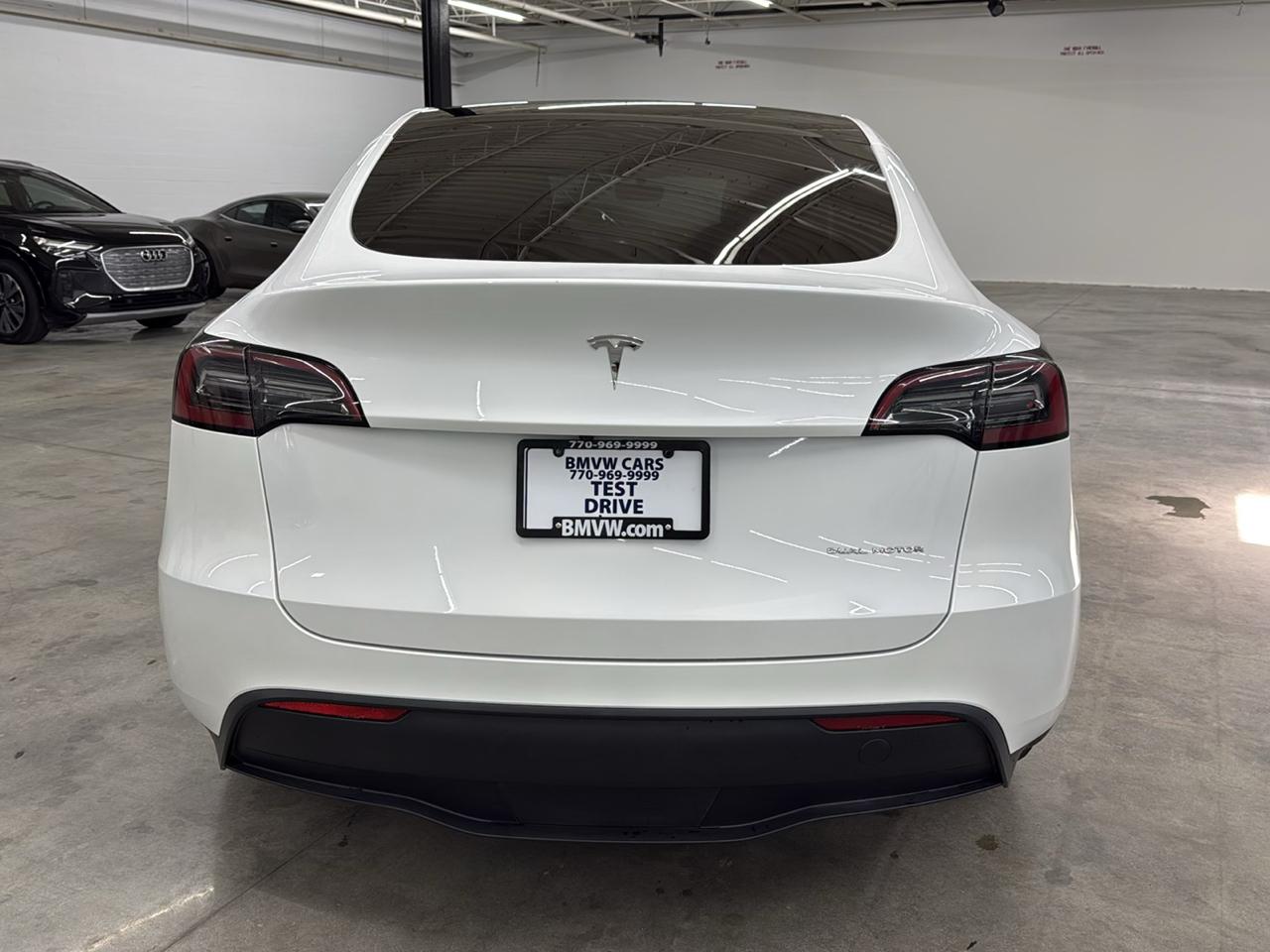 Tesla Model Y Long Range AWD 2023