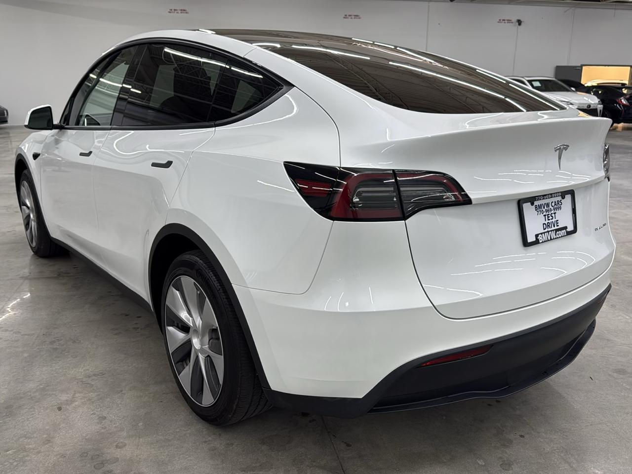 Tesla Model Y Long Range AWD 2023