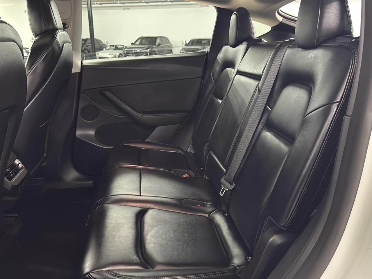 Tesla Model Y Long Range AWD 2023