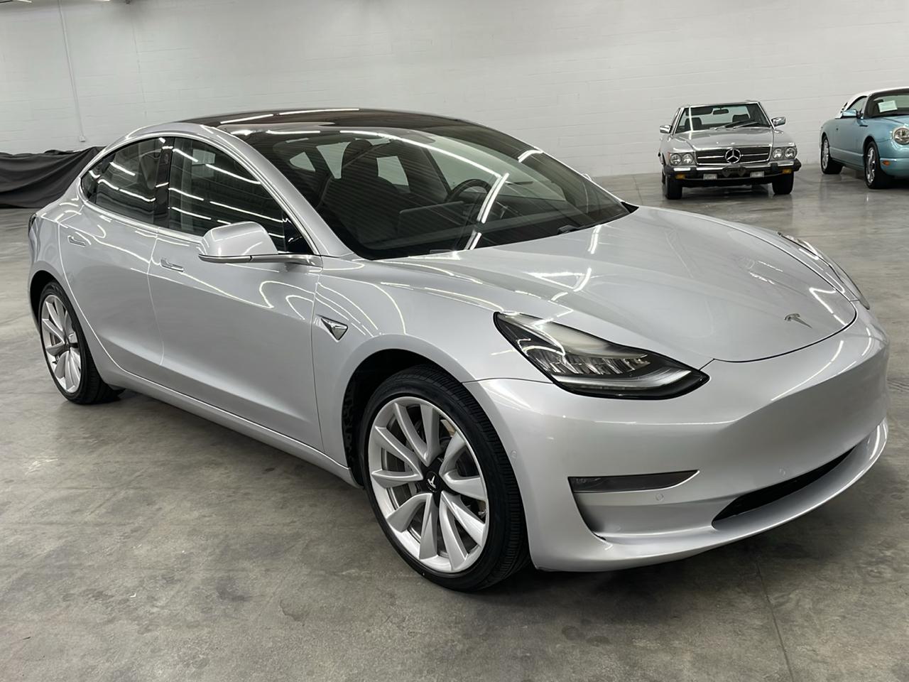 Tesla Model 3 Long Range Battery RWD 2018