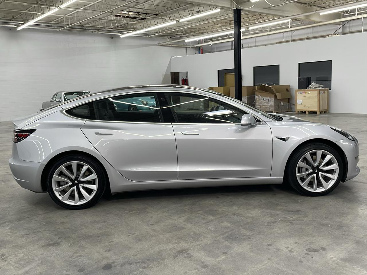 Tesla Model 3 Long Range Battery RWD 2018