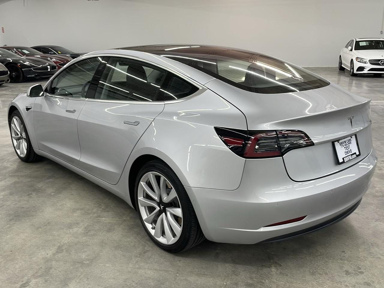 Tesla Model 3 Long Range Battery RWD 2018