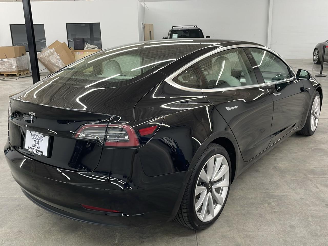 Tesla Model 3 Standard Range Plus 2019