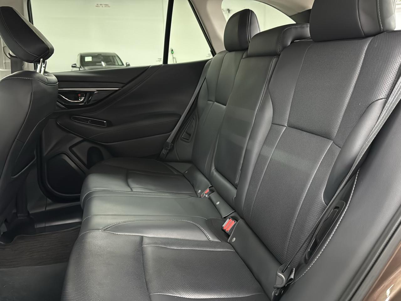 Subaru Outback photo 16
