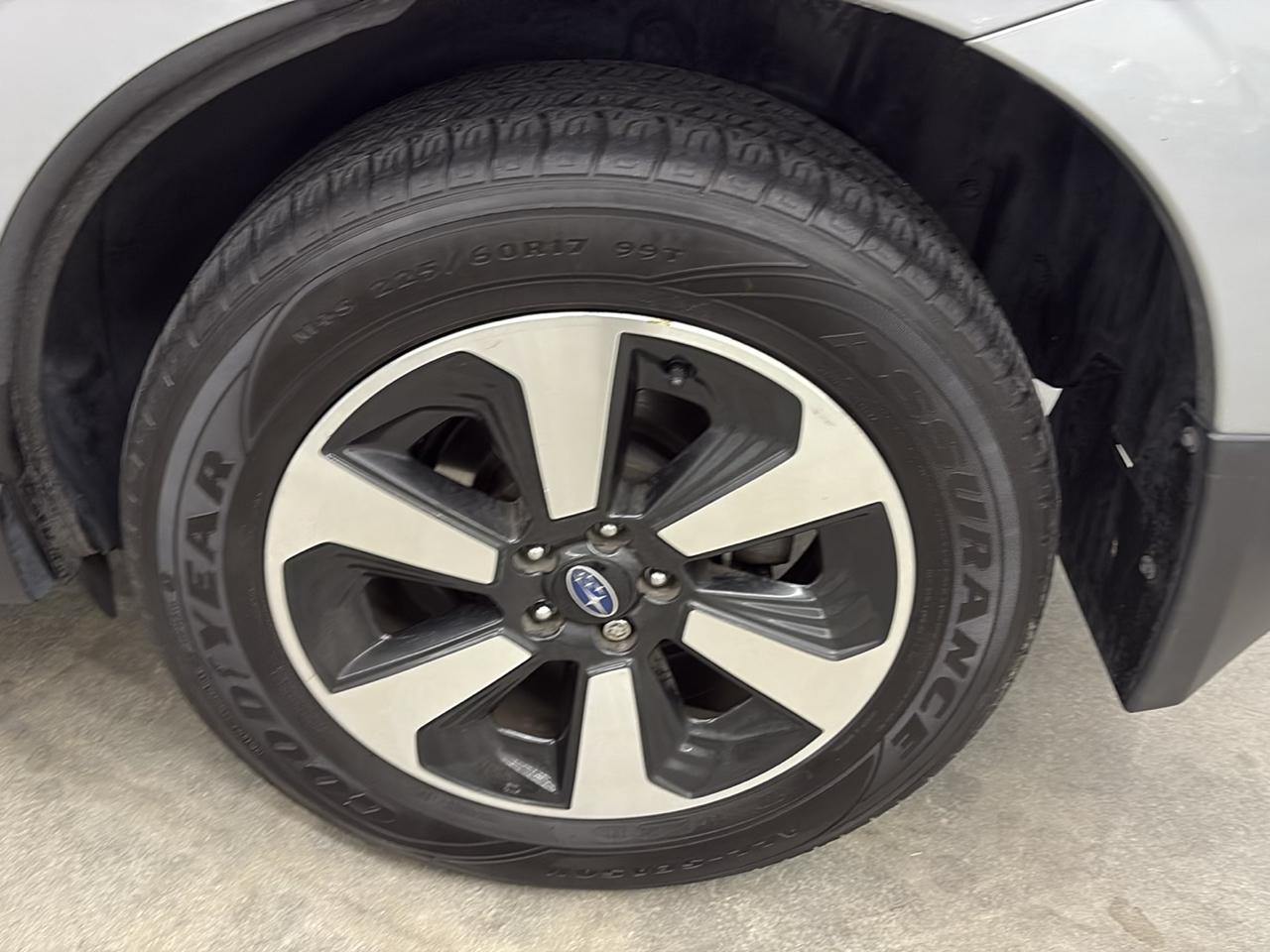 Subaru Forester 2.5i Premium CVT 2018