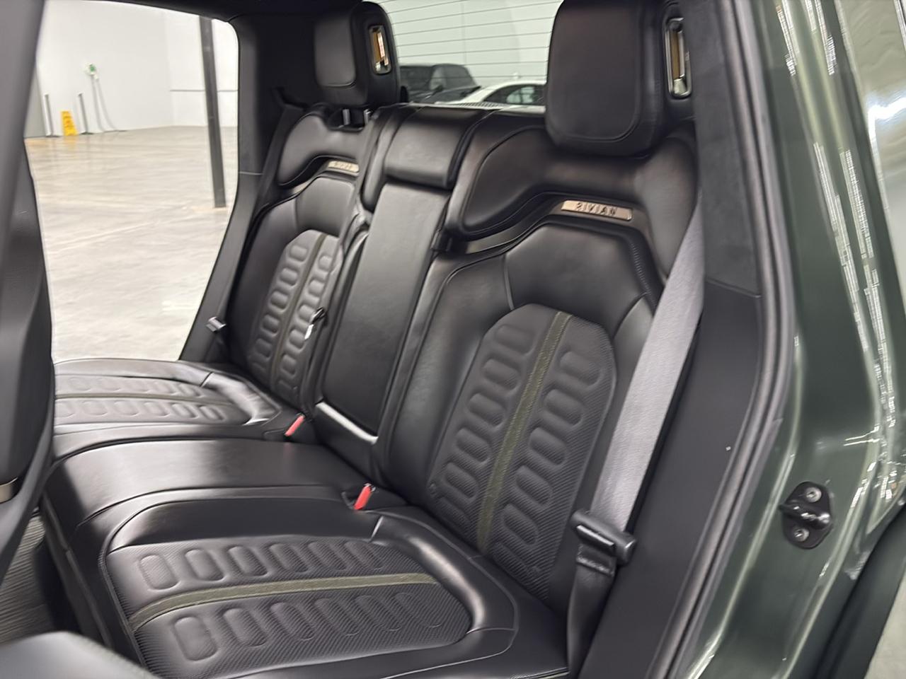 Rivian R1T Adventure 2024