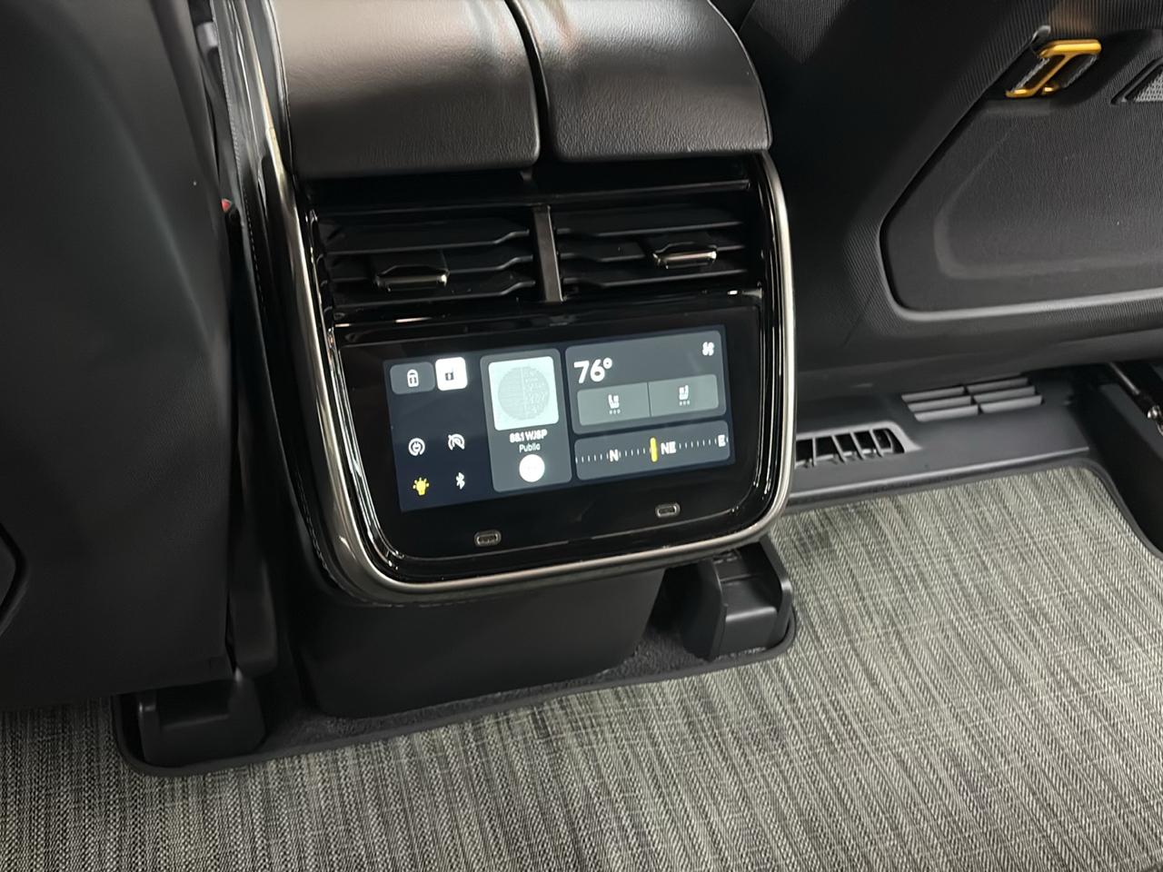 Rivian R1T Adventure 2024